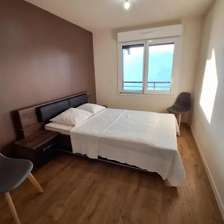 3-rooms In Front Of Snow Διαμέρισμα